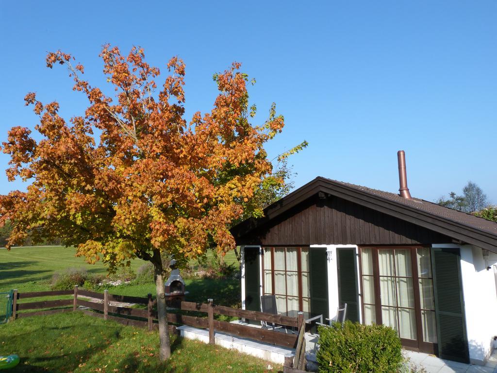 רימסטינג Chiemsee Comfort-Bungalow Mit Garten מראה חיצוני תמונה