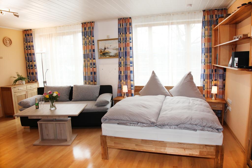 רימסטינג Chiemsee Comfort-Bungalow Mit Garten מראה חיצוני תמונה